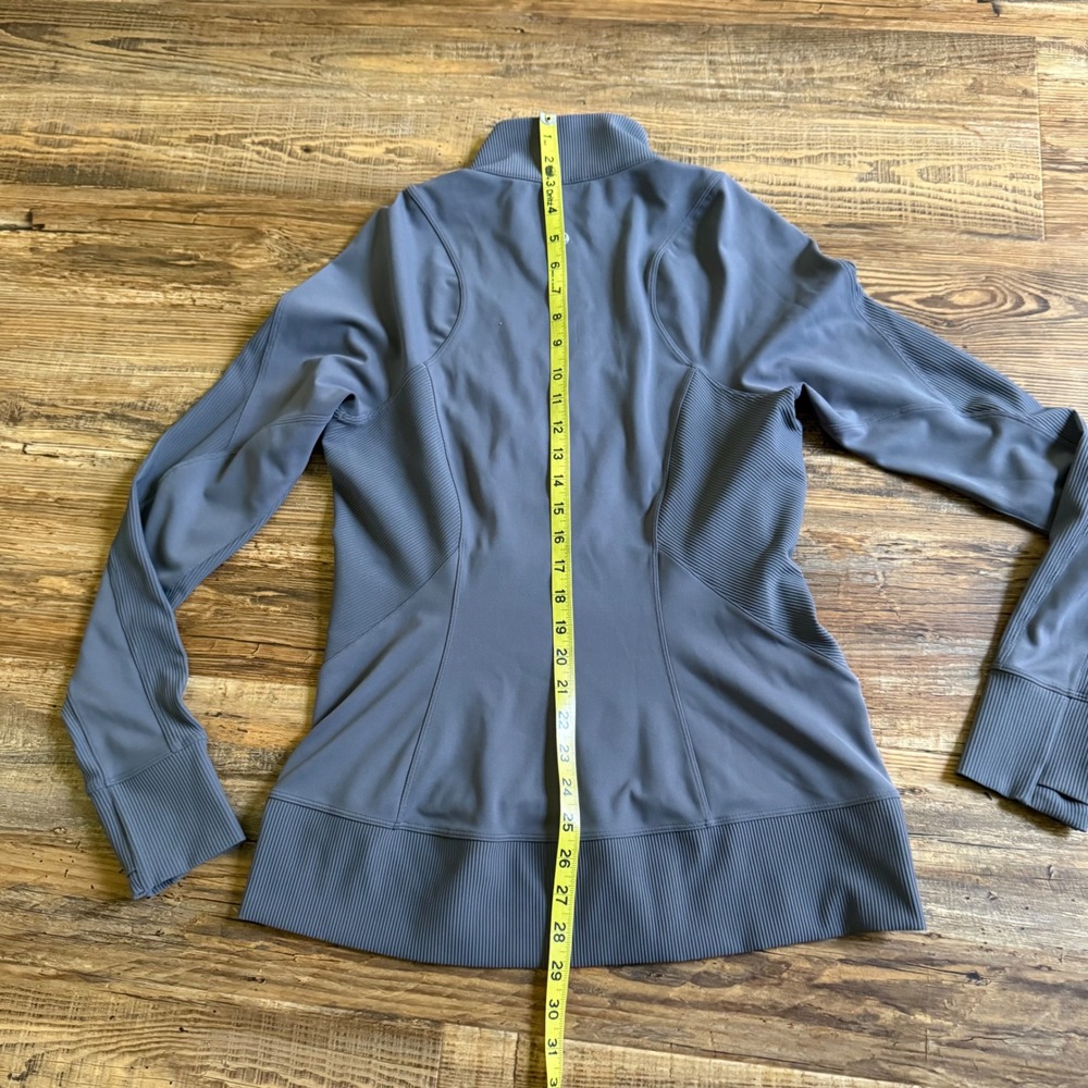 Lululemon Define Jacket Women Size 10 Gray Ribbed Panel Full Zip Thumbholes - Picture 8 of 9